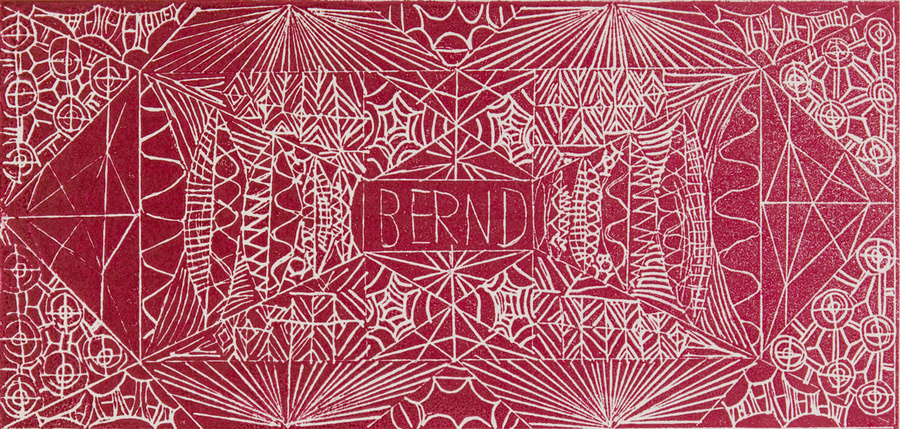 Ornament: Ritzungen in einen harten, glatten Karton