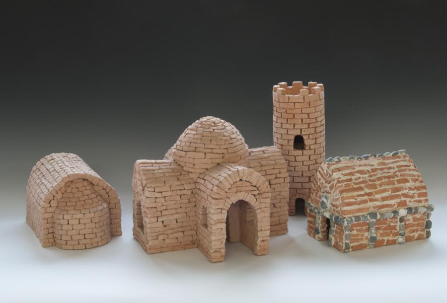 Orientalische Backsteinbauten